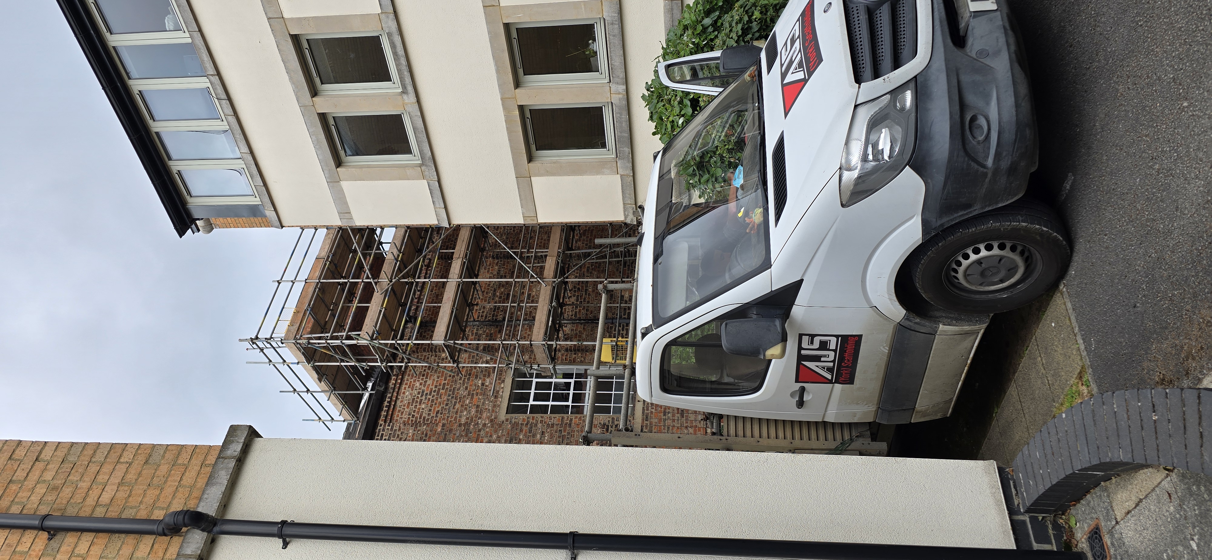 Scaffolding project 16